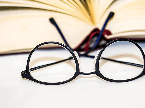 Empresa de Traducción 3 gafas de traductor